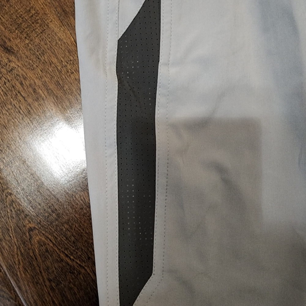 Nike Contend Volley short. 9in inseam. Size XXL - Picture 3 of 4